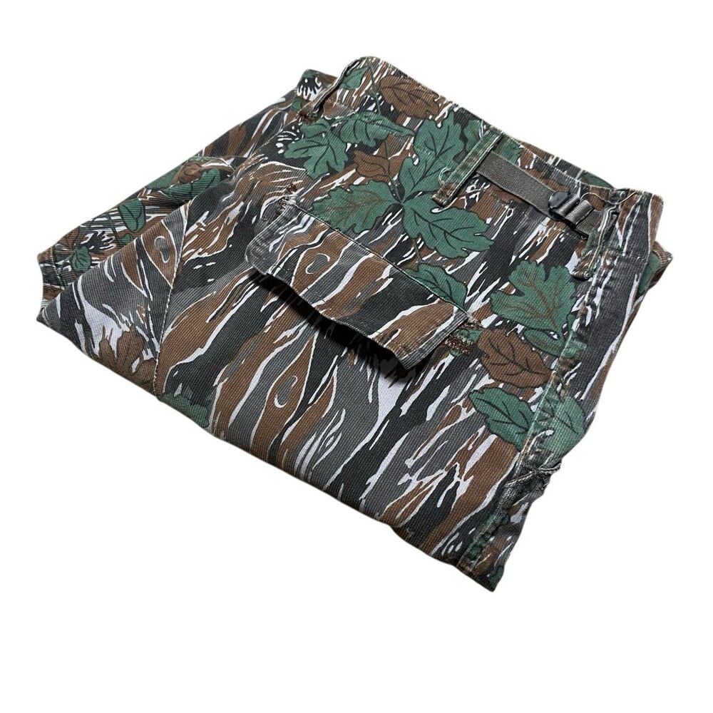 Vintage Men’s Camouflage Leaf Camo Jeans Pants Corduroy Style Cargo USA 38x32 - Picture 2 of 11